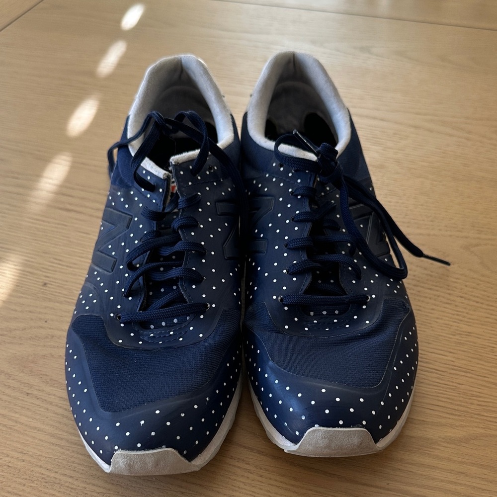 New Balance 996 Blue Sneakers with White Dots